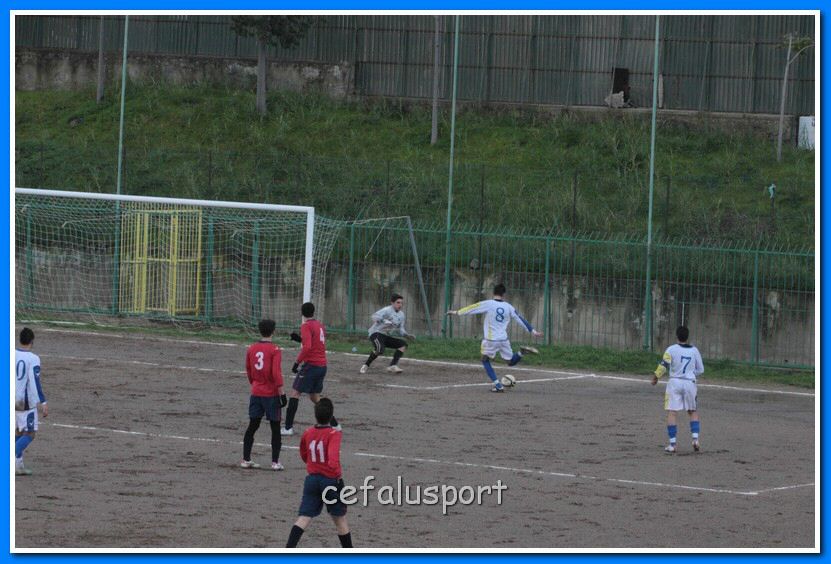 130126 Equipe 164_tn.jpg